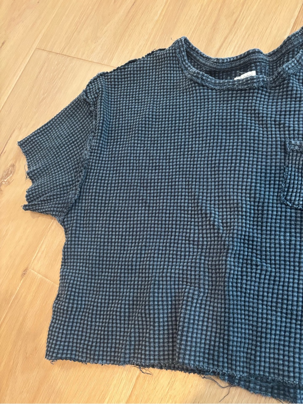 Anthropologie Pilcro
Waffle Knit Crop Tee Midnight
Blue Size Small - Picture 6 of 11